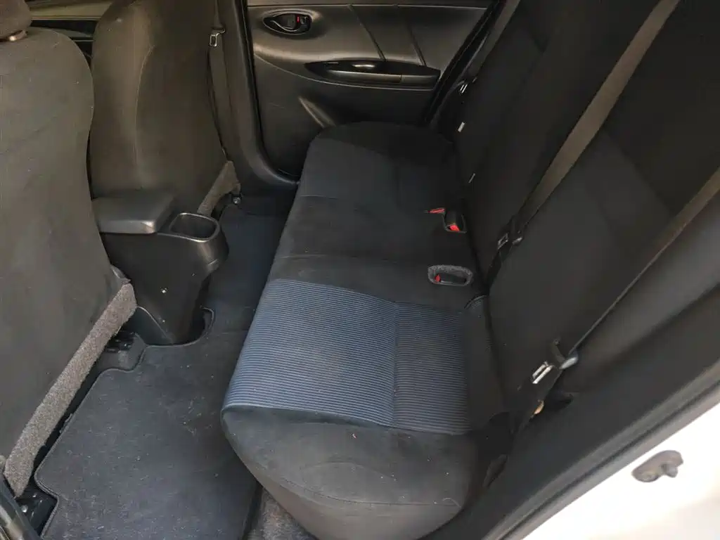Toyota YARiS L Zhi Xiang 2019 1.5E CVT Charming China VI фото 17