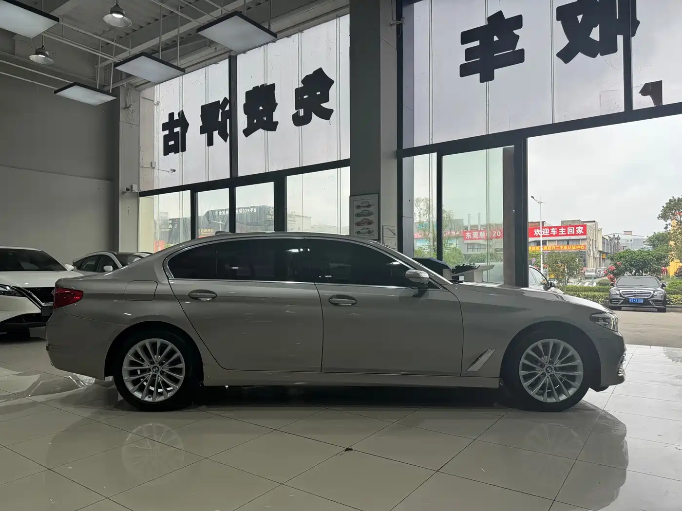 Фото 4 - BMW 5 Series