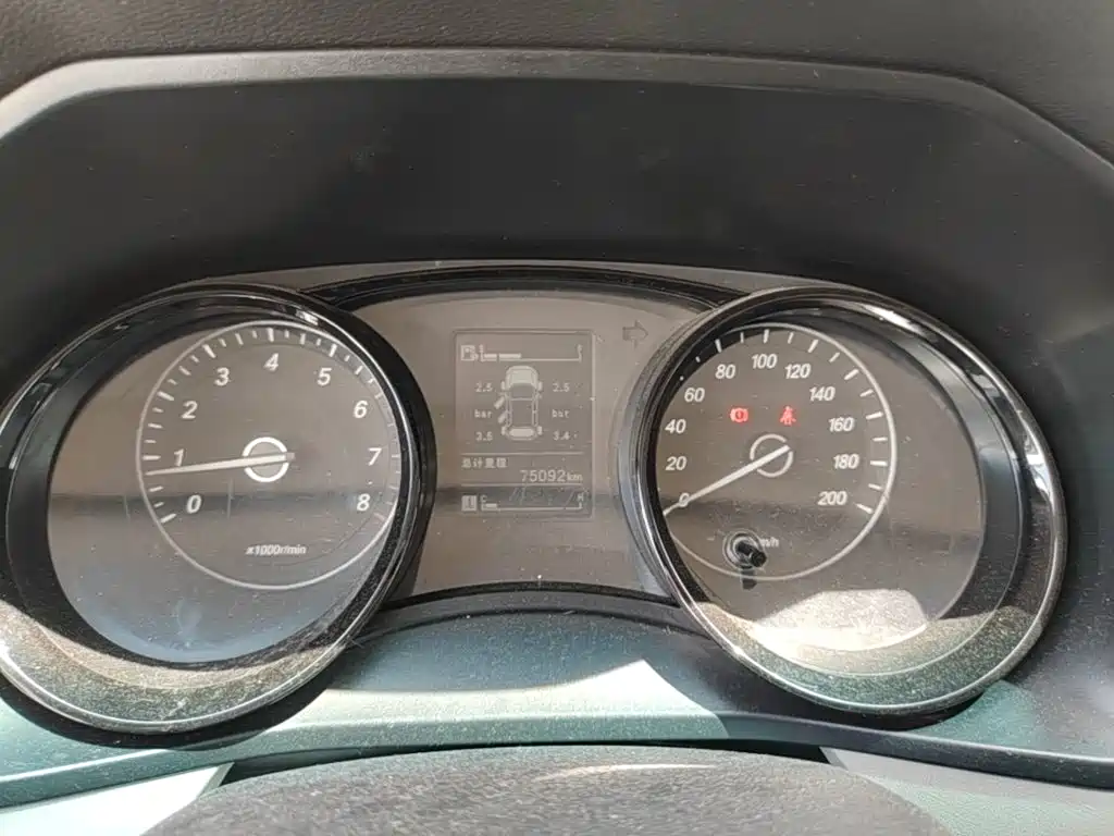 Wuling Motors Wuling Journey 2023 2021 1.5T Manual Luxury Edition