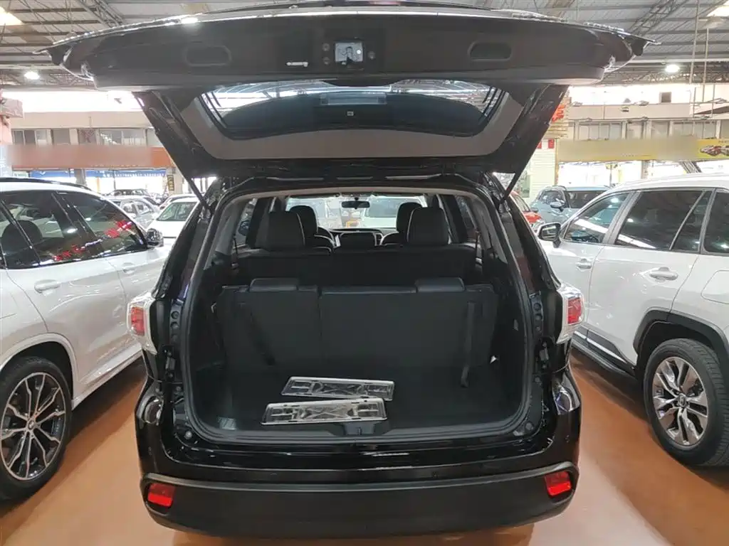 Toyota Highlander 2015 2.0T AWD Luxury Edition 7-seater фото 19