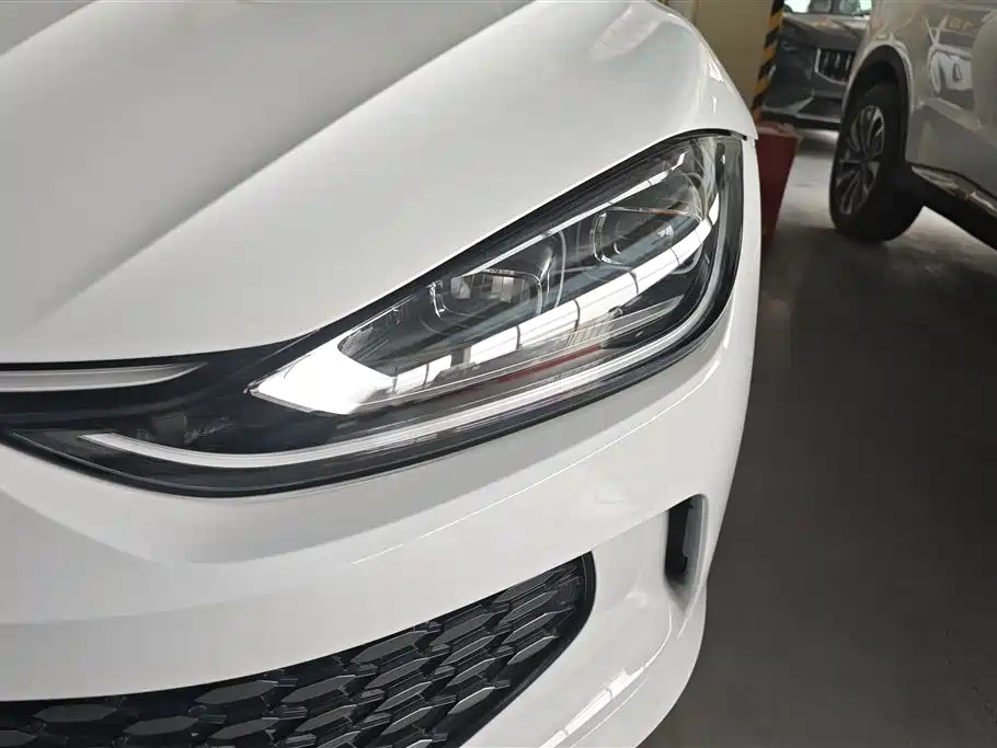 Volkswagen Lamando 2025 Lamando L 280TSI DSG Glamour Edition фото 5