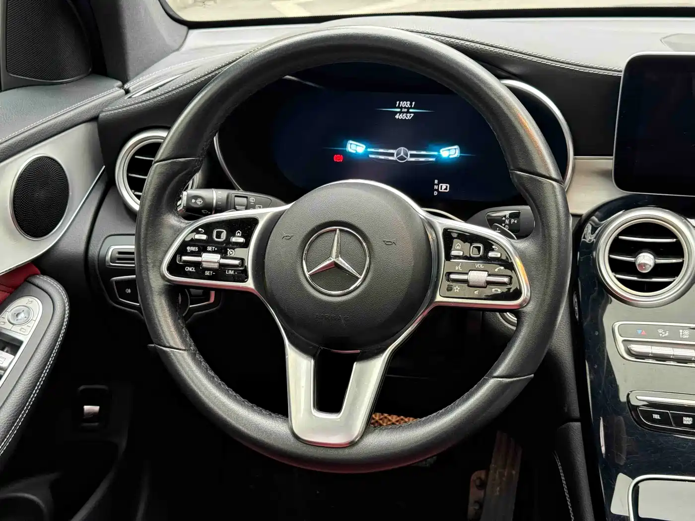 Mercedes-Benz GLC 2020 GLC 260 L 4MATIC Luxury фото 14