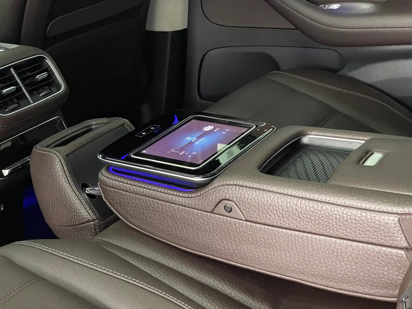 Mercedes-Benz GLS 2022 Facelift GLS 450 4MATIC Luxury фото 21