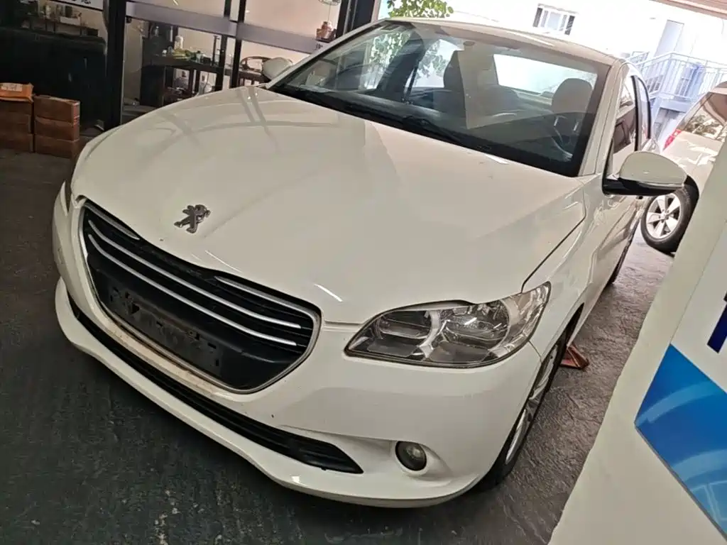 Peugeot 301 2016 2016 1.6L Manual Comfort Edition