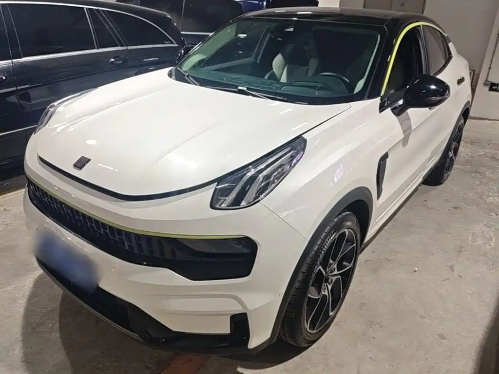 Lynk & Co 05 2023 2022 2.0TD 2WD Shine Halo