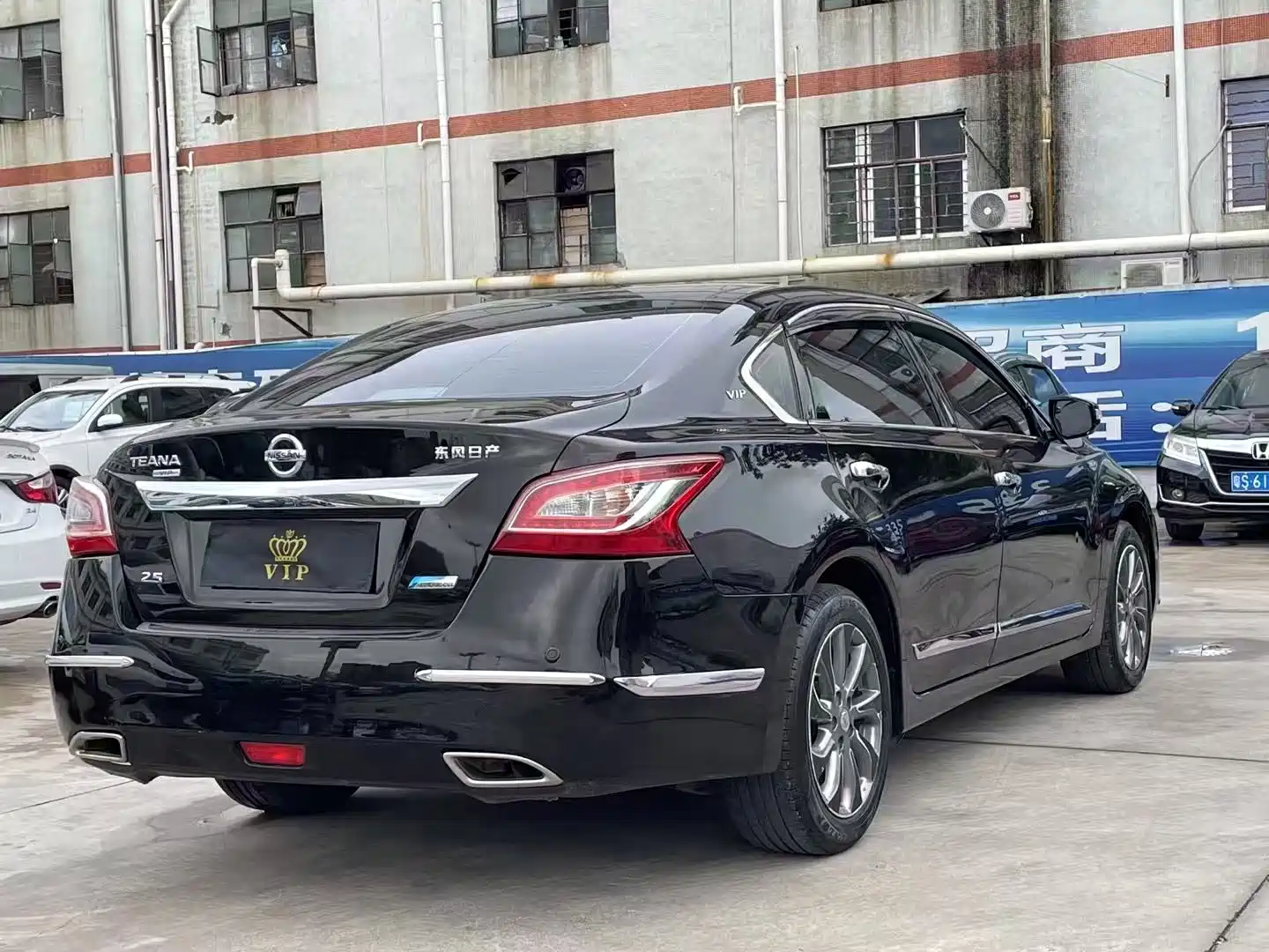 صورة 5 - Nissan Teana