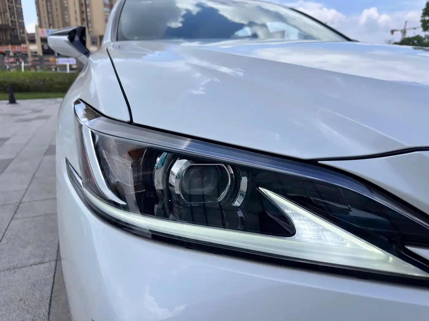Фото 28 - Lexus ES