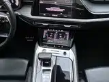 Photo 19 - Audi Q6
