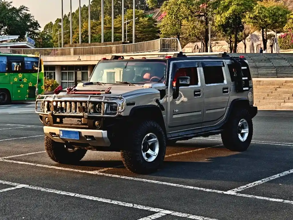 Hummer H2 2004 6.0 AT