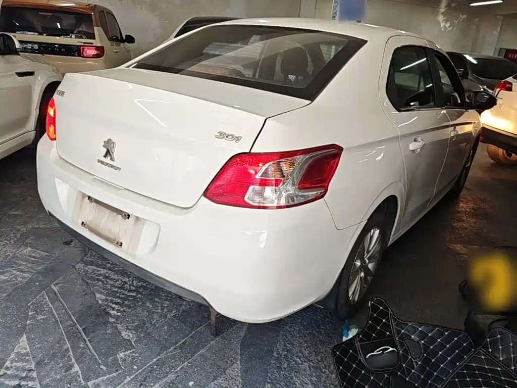 Peugeot 301 2016 2016 1.6L Manual Comfort Edition