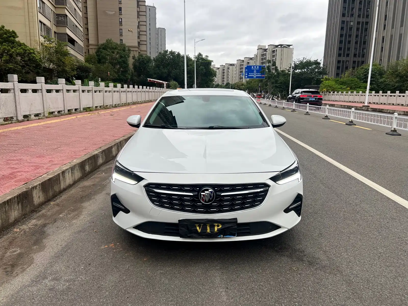 Фото 2 - Buick Regal