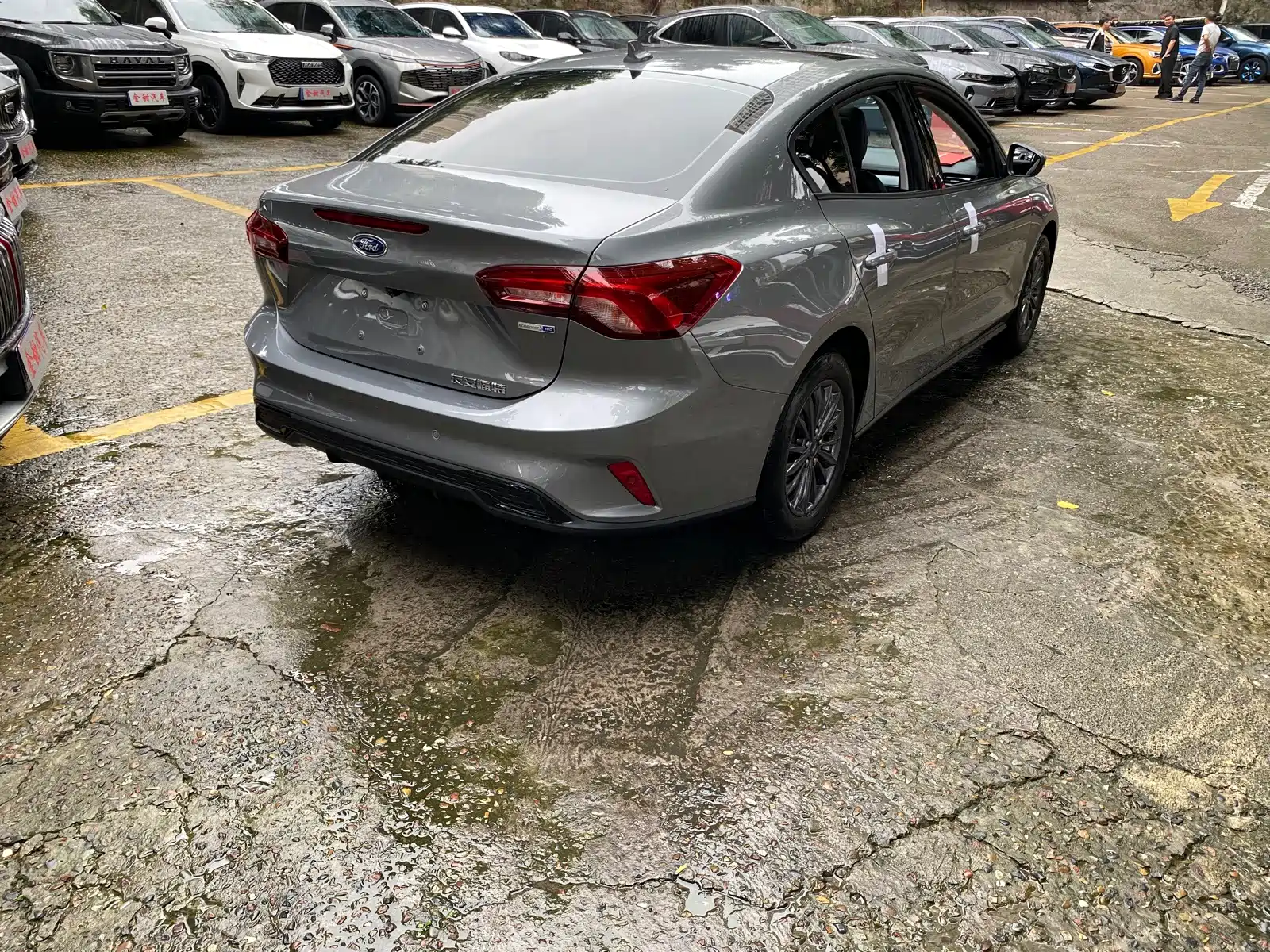 Фото 6 - Ford Focus