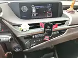 Фото 6 - Lexus ES