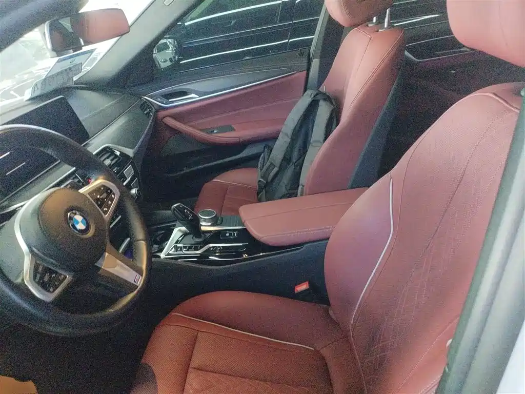 BMW 5 SERIES NEW ENERGY