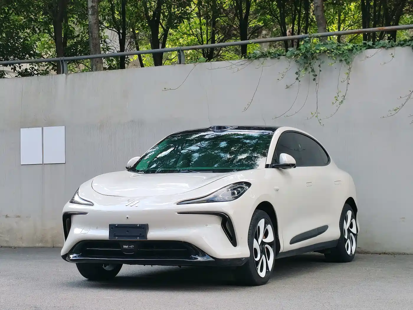 IM Motors IM LS6 2023 Max Ultra Performance Edition