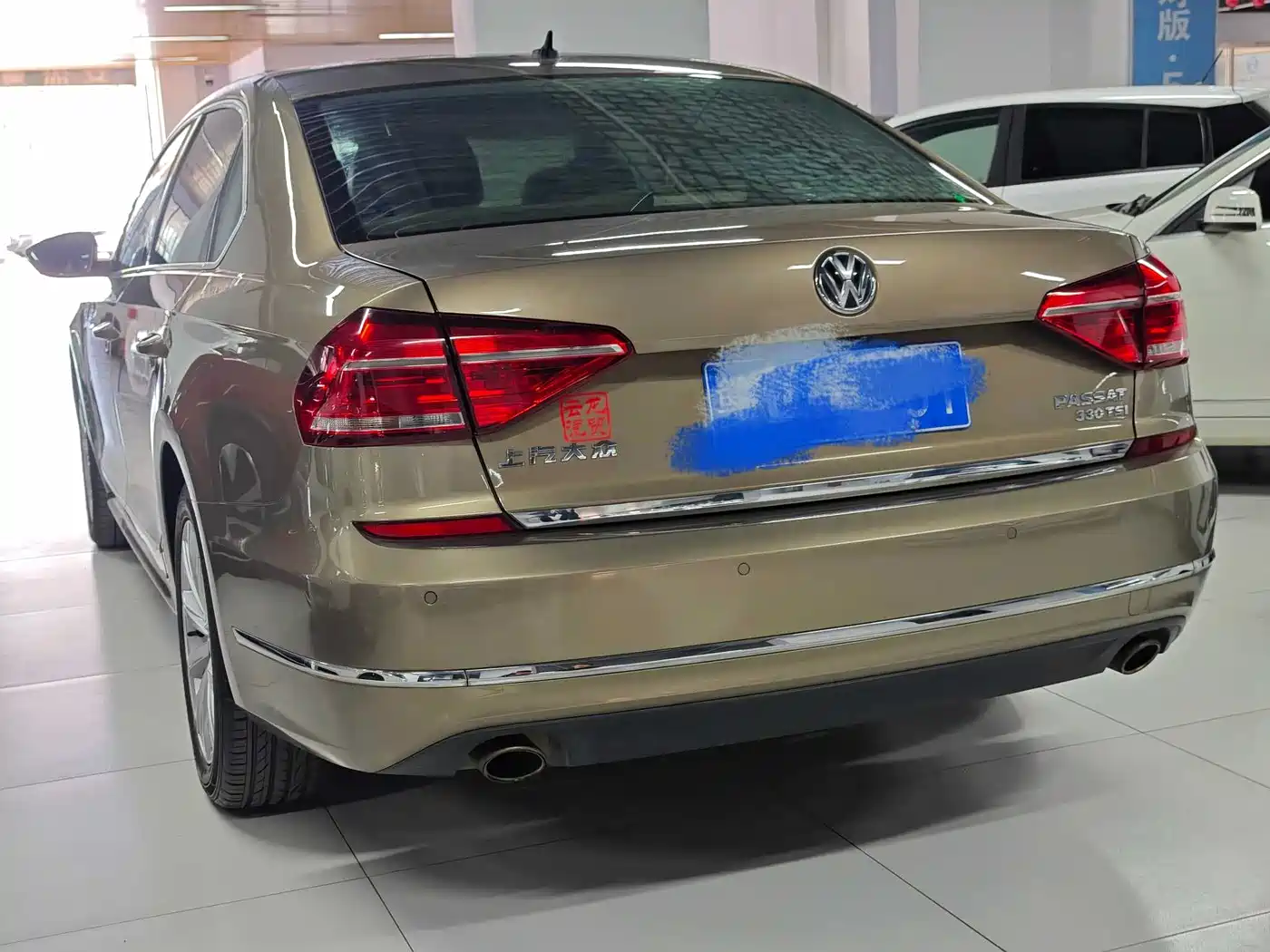 Volkswagen Passat 2016 330TSI DSG Executive Edition фото 3