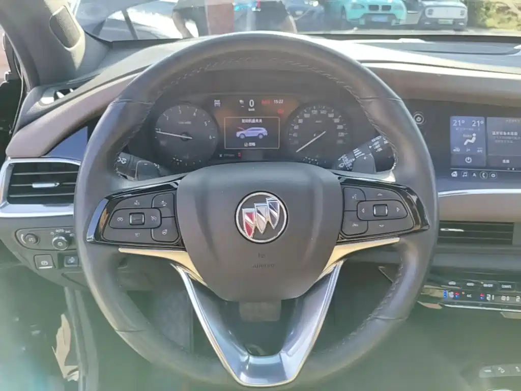 Photo 11 - Buick Enclave