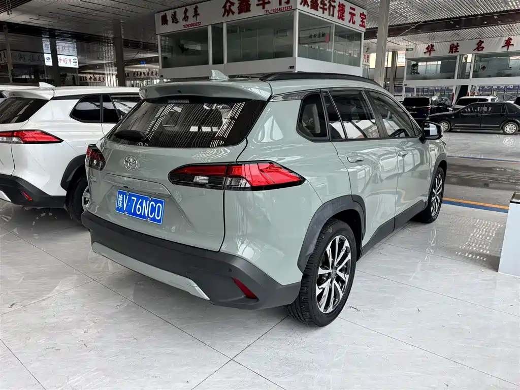 Toyota Corolla Cross 2022 2.0L Flagship Edition фото 4