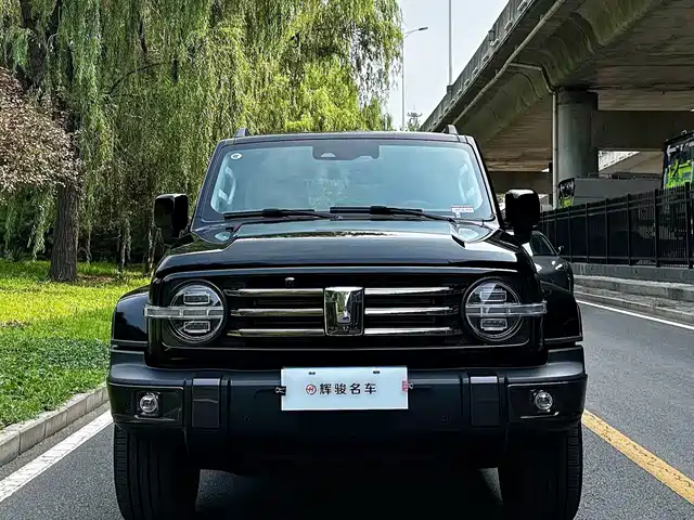 Tank 300 2022