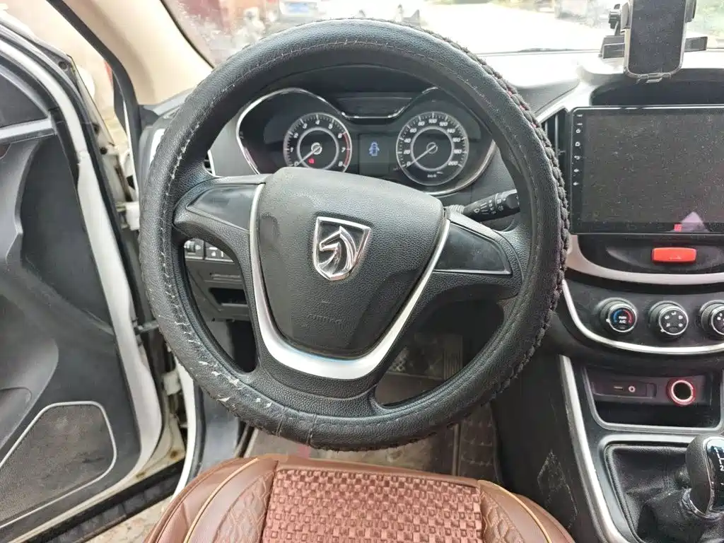 Baojun 560 2017 2016 1.8L Manual Value