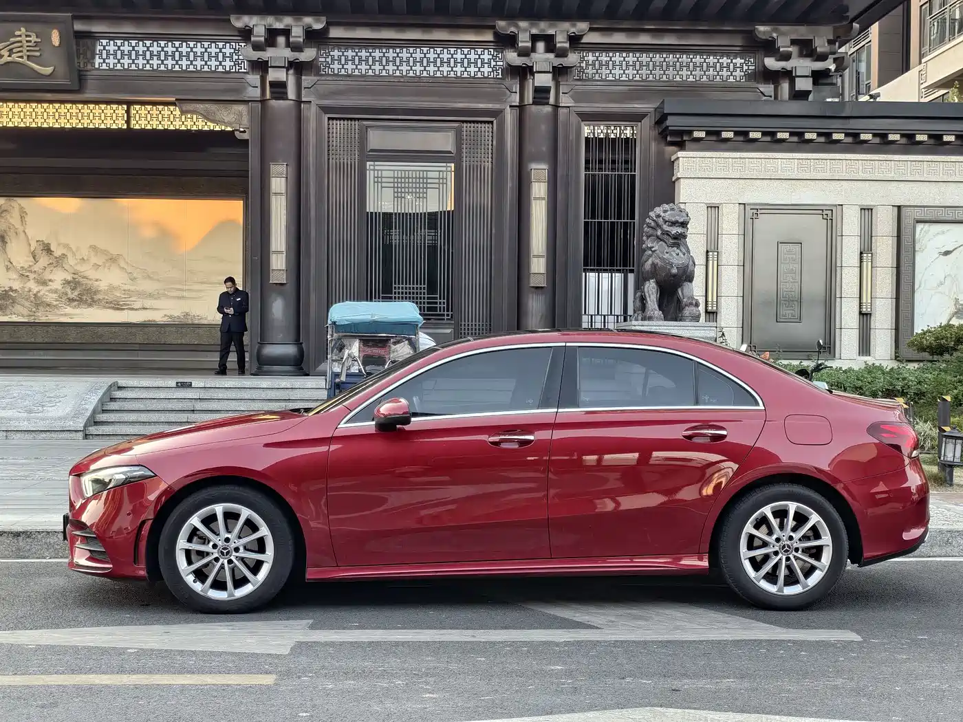 Mercedes-Benz A-Class 2019 A 200 L Sport Sedan фото 7