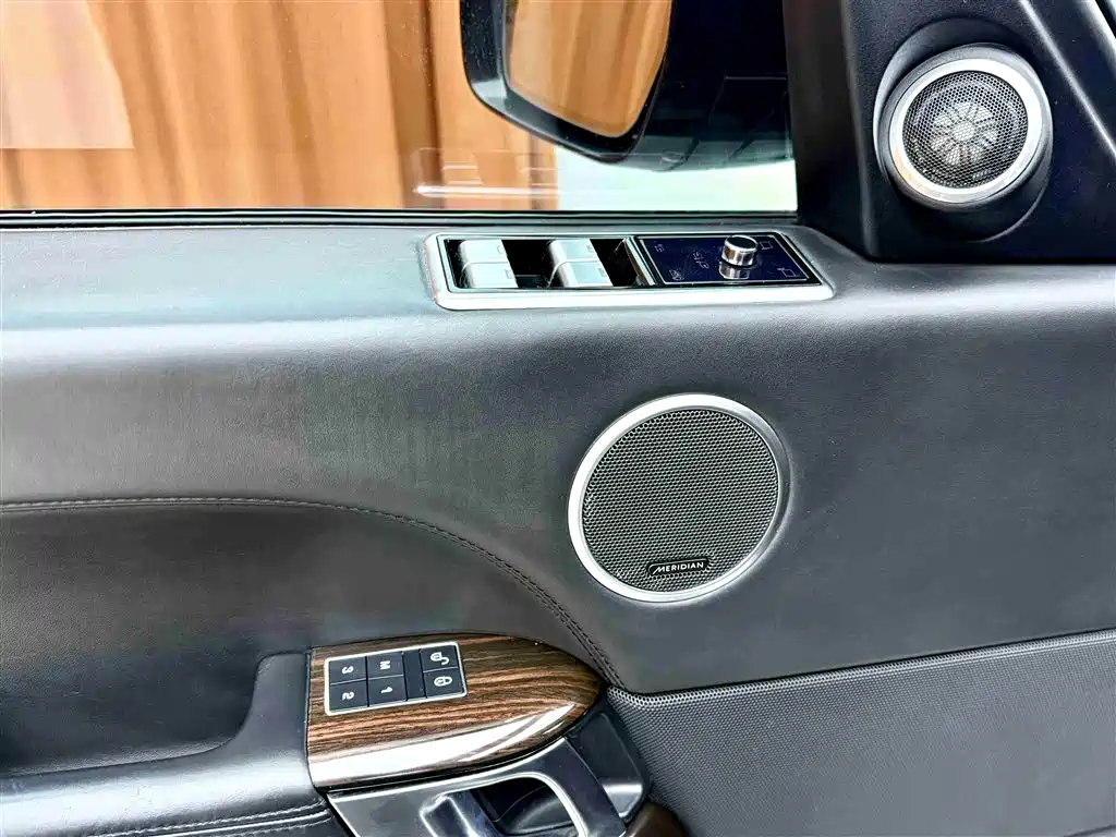 Land Rover Range Rover 2016 3.0 SC V6 Vogue SE Autobiography LWB фото 15