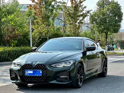 BMW 4