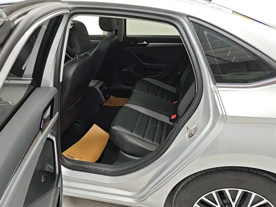 Volkswagen Sagitar 2021 280TSI DSG Comfort Smart Connect Edition фото 11