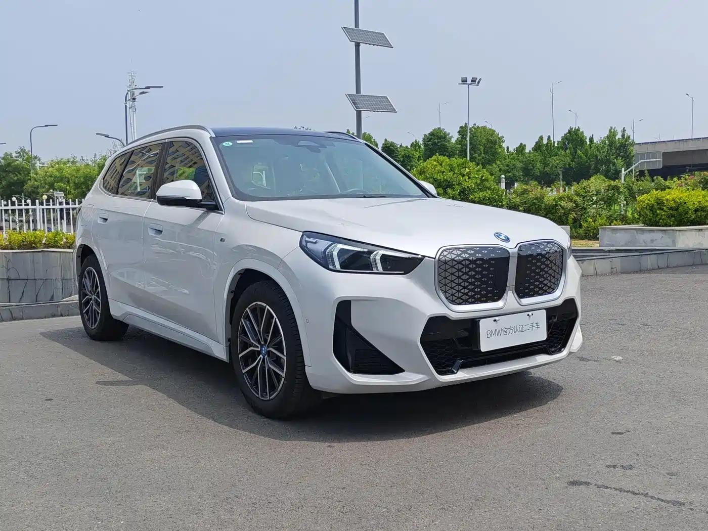 BMW iX1 2025 2025 eDrive25L M Sport Package