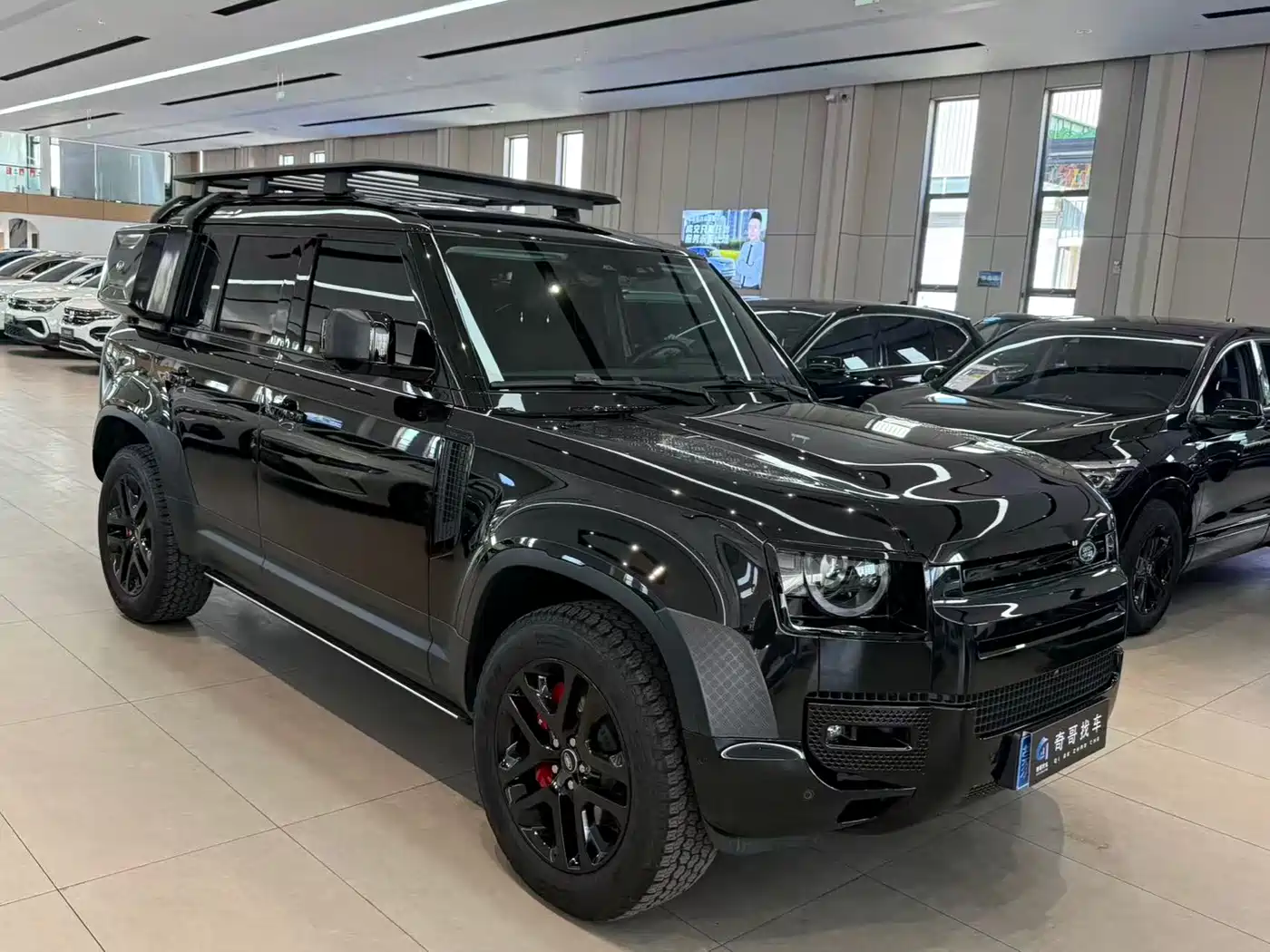 Land Rover Defender 2024 110 3.0T P400 Dark Special Edition
