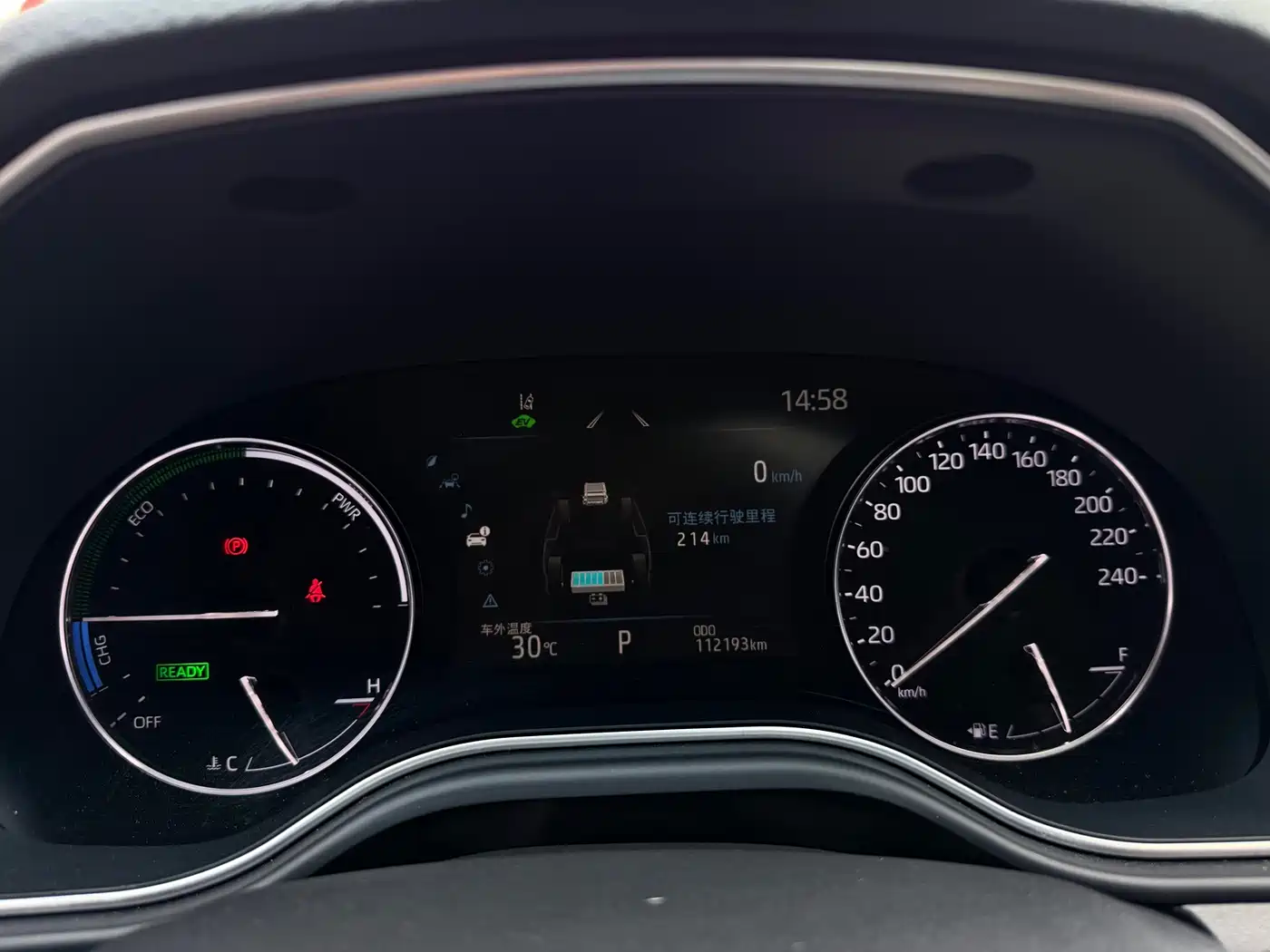 صورة 14 - Toyota Avalon
