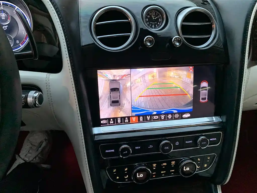 Bentley Flying Spur 2012 6.0T Limited Edition фото 10
