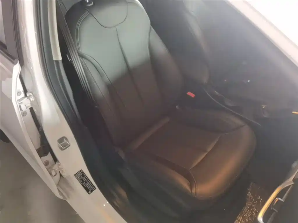 Buick Excelle 2021 Facelift Exemplar 1.5L Auto Elite фото 25
