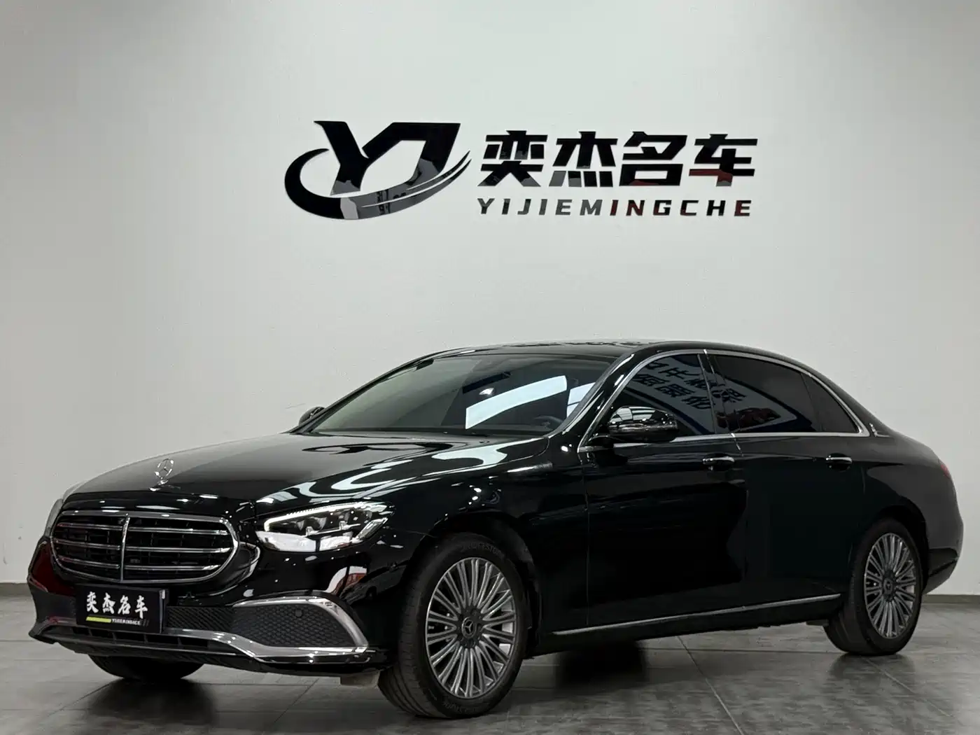 Mercedes-Benz E-Class 2023 Facelift E 300 L Luxury
