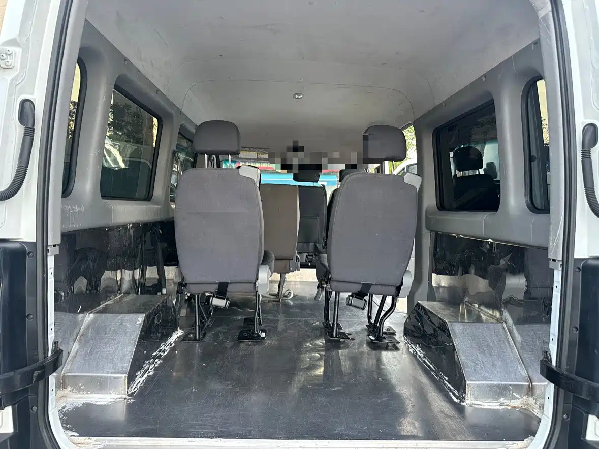 JAC Motors Star锐 2023 2022 2.0T Fuel King PLUS Express Edition Medium Wheelbase 7-Seater HFC4DB3-2E4