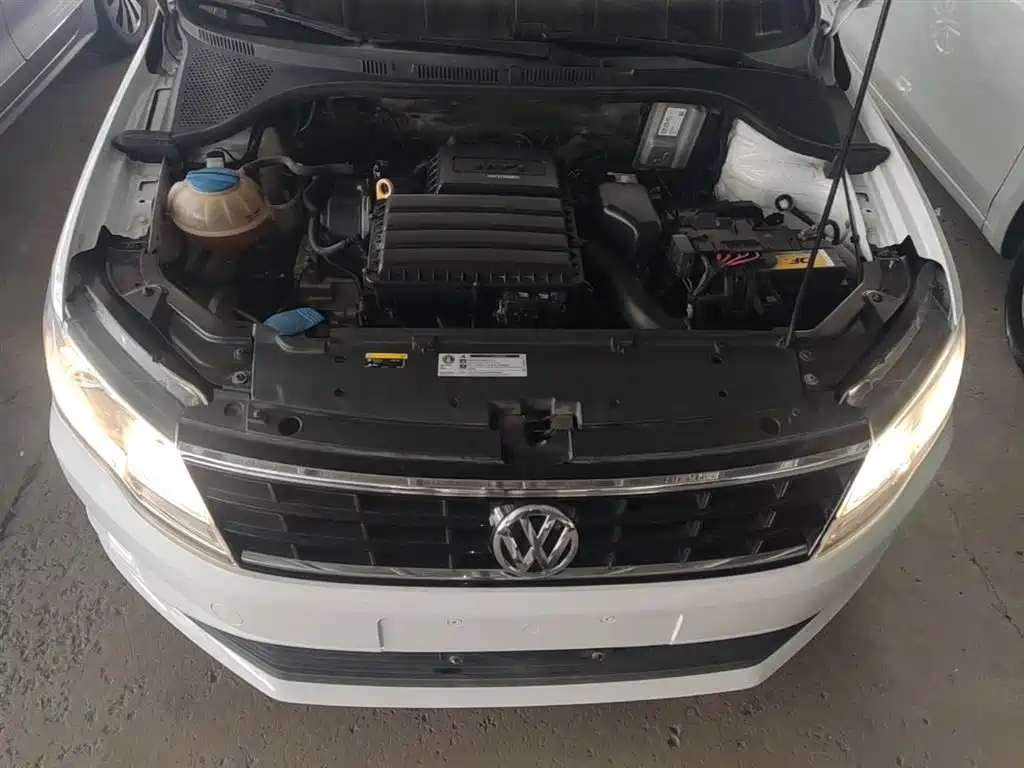 Volkswagen Jetta 2019 Dream Edition 1.5L Auto Fashion фото 20