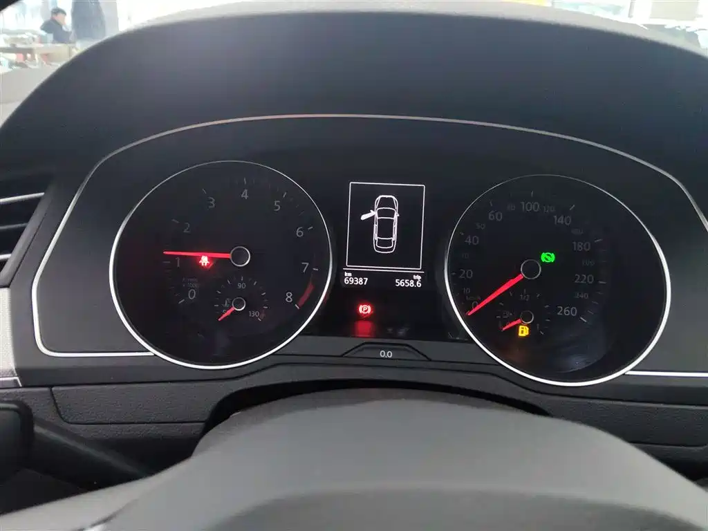 Volkswagen Magotan 2020 280TSI DSG Comfort фото 8