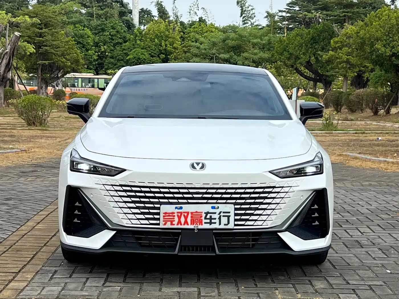 Changan UNI-V 2025 2023 1.5T Luxury Edition