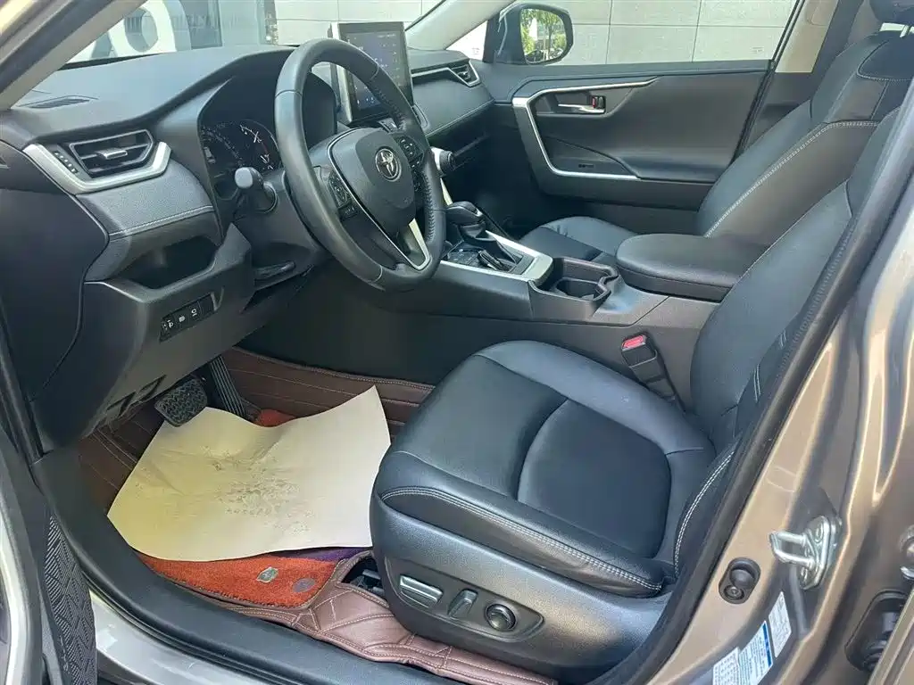 Toyota RAV4 Rongfang 2021 2.0L CVT 4WD Trend PLUS фото 7