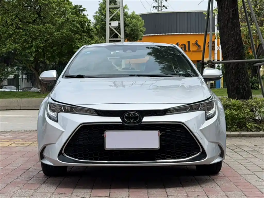 Toyota Levin 2021 185T CVT Luxury Edition фото 20