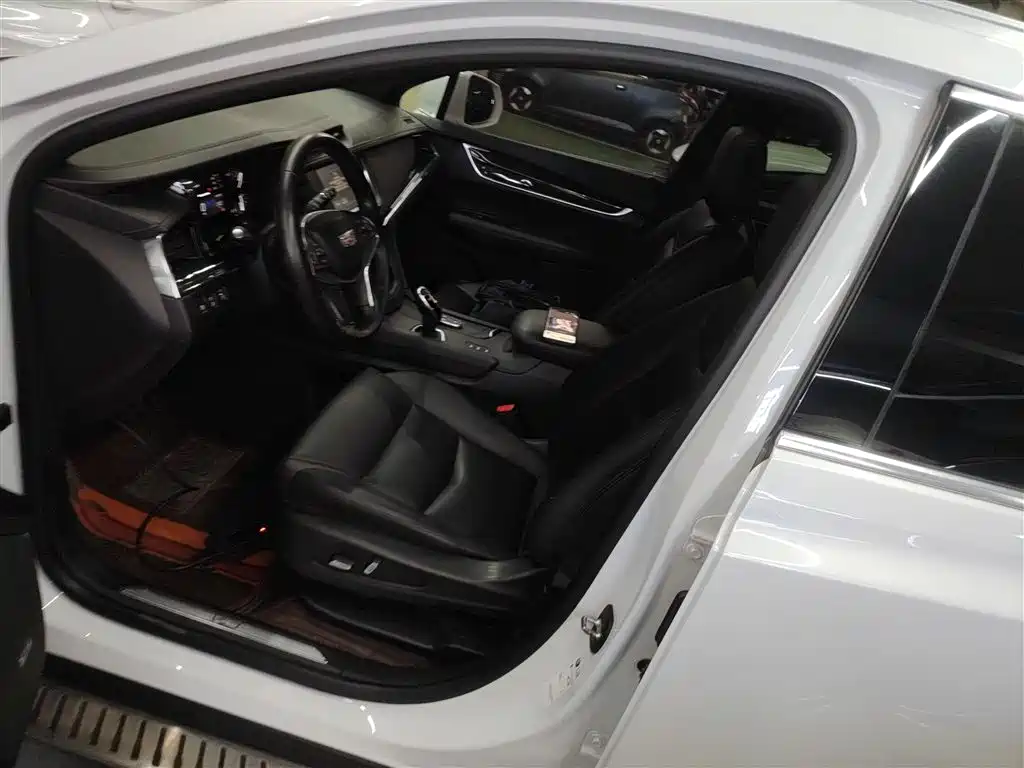 Cadillac XT5 2018 28E AWD Technology Model фото 8