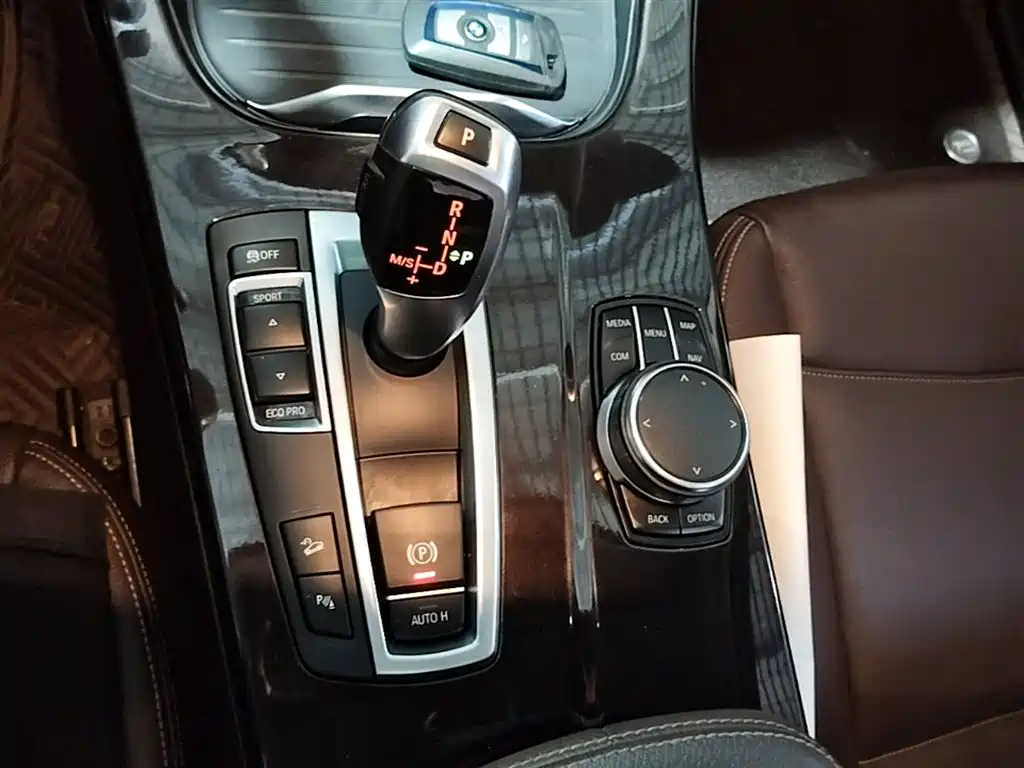 BMW X4 2014 xDrive20i X Design Package фото 14