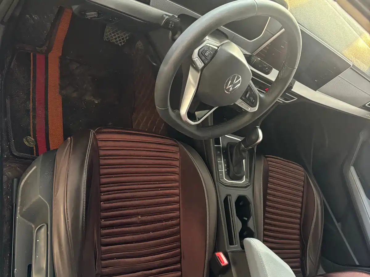 Volkswagen Lavida 2023 300TSI DSG Starlight Full Comfort Edition фото 4