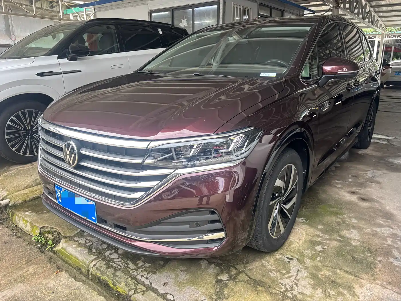 Volkswagen Viloran 2022 380TSI Premium Edition