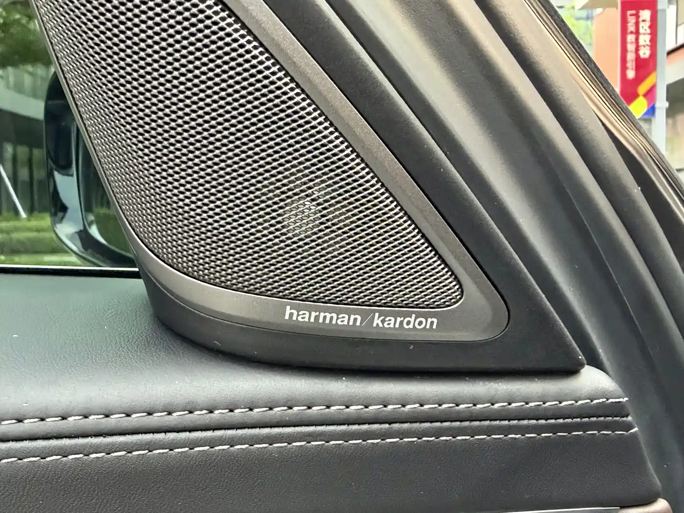 BMW 7 Series 2021 Model 740Li Leading Luxury Package фото 14
