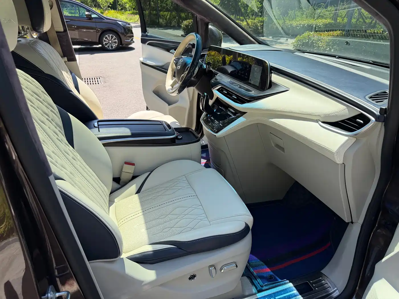 Buick GL8 2020 Model ES Landglory 653T Comfort фото 12