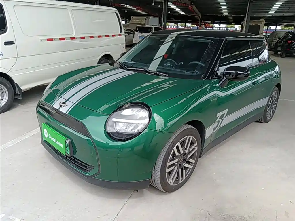 MINI Electric MINI COOPER 2025 Model 456km COOPER E Classic