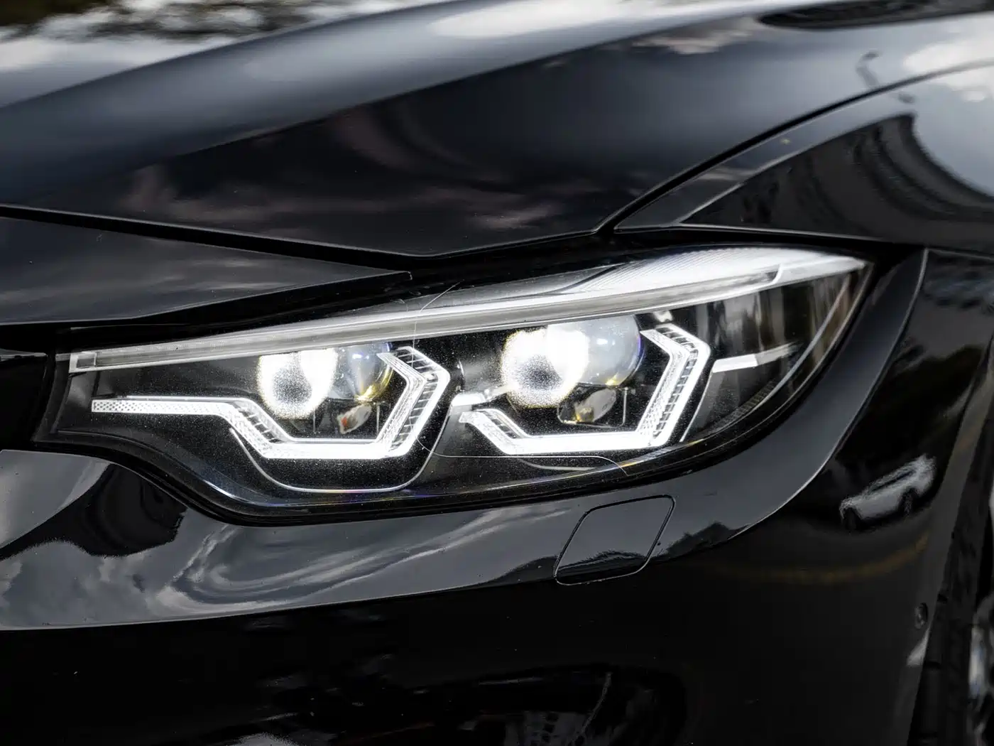 BMW M4 2017 M4 Coupe фото 3