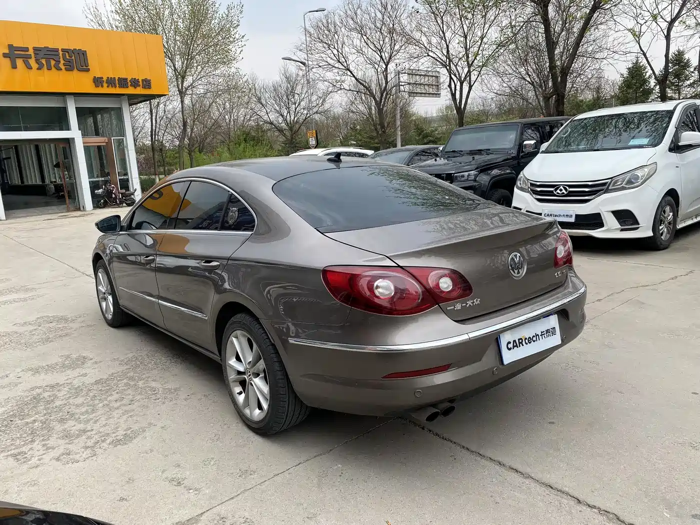 Volkswagen FAW-Volkswagen CC 2011 2.0TSI Supreme фото 4