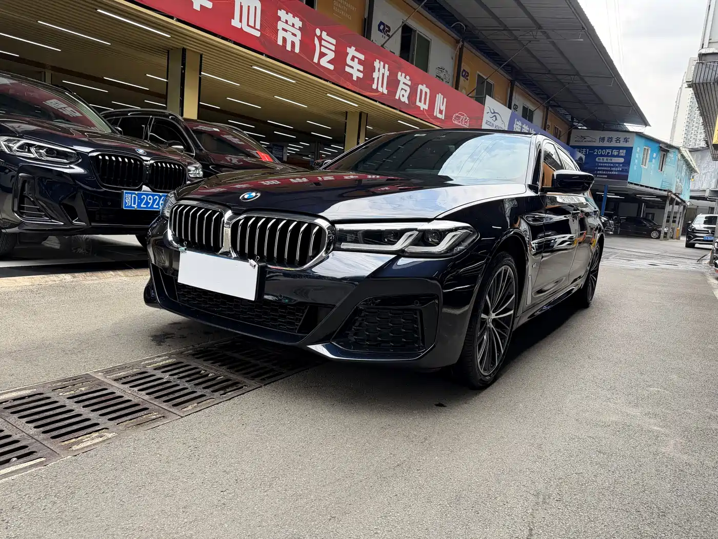 BMW 5 Series 2022 Model Second Facelift 530Li Leading M Sport Package